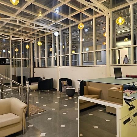 Hotel The Glass House Greater Noida Eksteriør billede